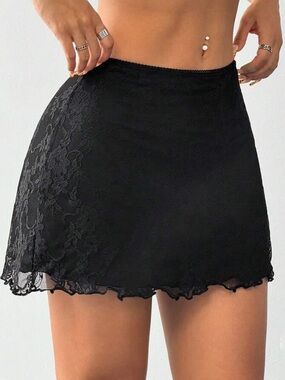 Black Lace Mini Skirt - Women's 6/M